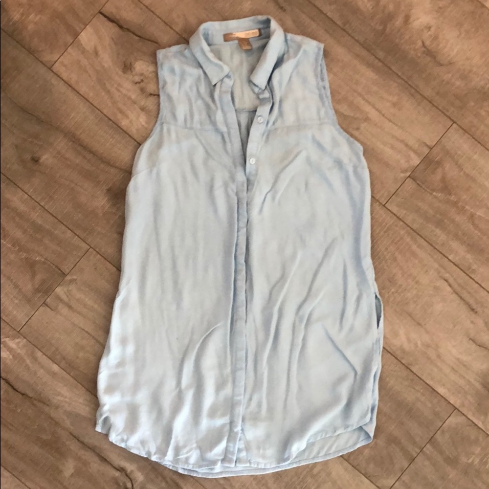 Blue button up top